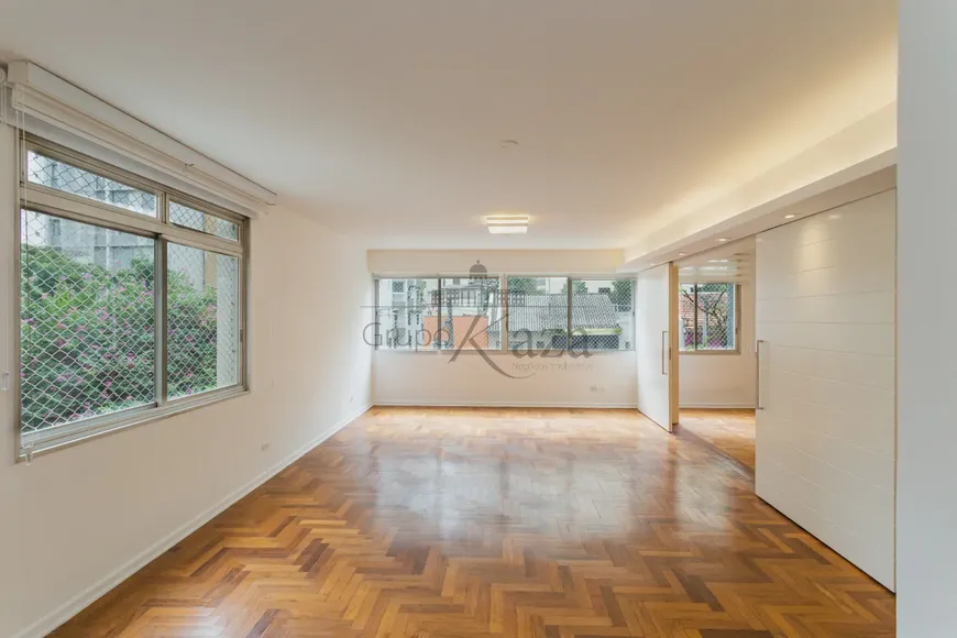 Foto 1 de Apartamento com 3 Quartos à venda, 168m² em Jardim Paulista, São Paulo