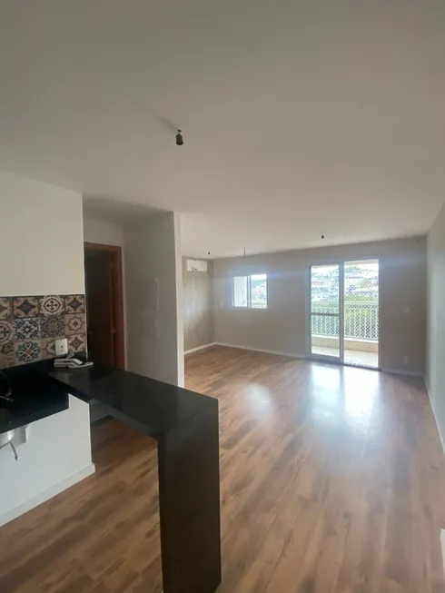 Foto 1 de Apartamento com 1 Quarto para venda ou aluguel, 37m² em Picanço, Guarulhos