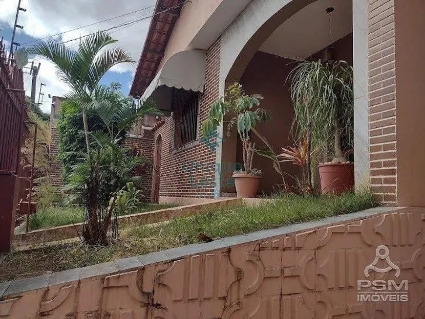 Foto 1 de Casa de Condomínio com 3 Quartos à venda, 257m² em Santa Inês, Belo Horizonte
