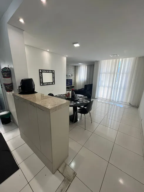 Foto 1 de Apartamento com 3 Quartos à venda, 61m² em Vila Cunha Bueno, São Paulo