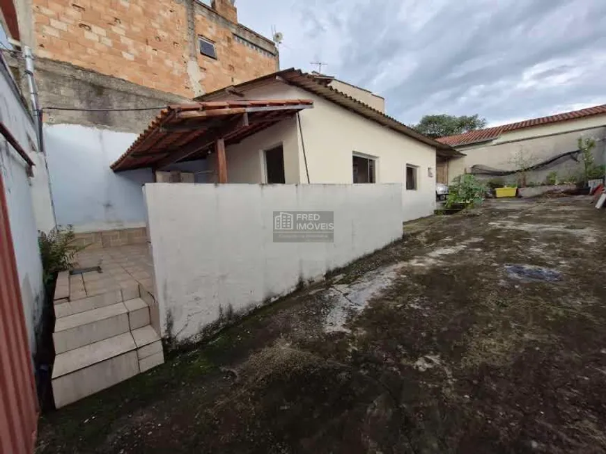 Foto 1 de Casa com 1 Quarto à venda, 48m² em Cenaculo, Belo Horizonte
