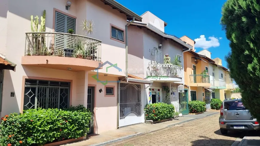 Foto 1 de Casa com 3 Quartos à venda, 210m² em Vila Tibério, Ribeirão Preto