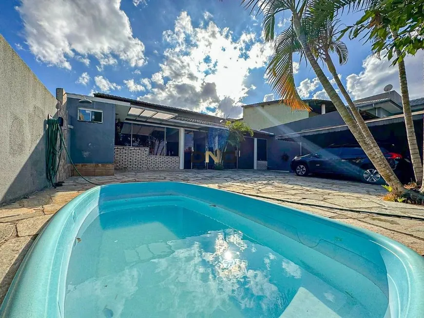 Foto 1 de Casa com 3 Quartos à venda, 190m² em Setor Habitacional Vicente Pires, Brasília