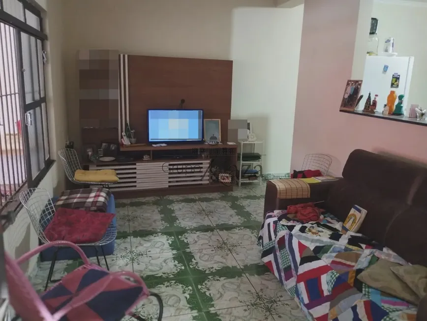 Foto 1 de Casa com 2 Quartos à venda, 68m² em Jardim Mariana II, São José dos Campos