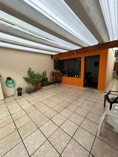 Foto 1 de Sobrado com 3 Quartos para venda ou aluguel, 176m² em Jardim Pilar, Santo André