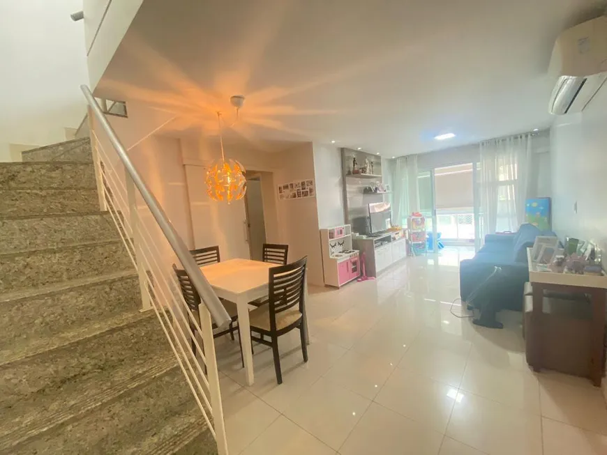 Foto 1 de Apartamento com 3 Quartos à venda, 190m² em Jacarepaguá, Rio de Janeiro
