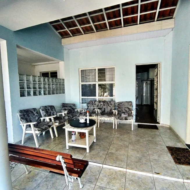 Foto 1 de Casa com 3 Quartos à venda, 180m² em Jardim Astro, Sorocaba