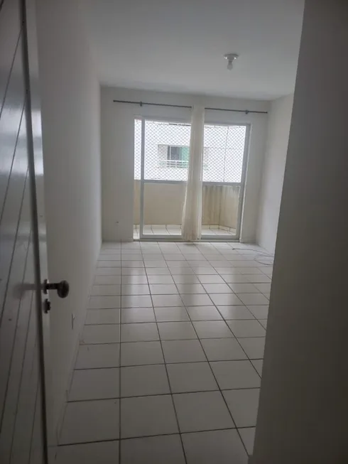 Foto 1 de Apartamento com 3 Quartos para alugar, 63m² em Capim Macio, Natal