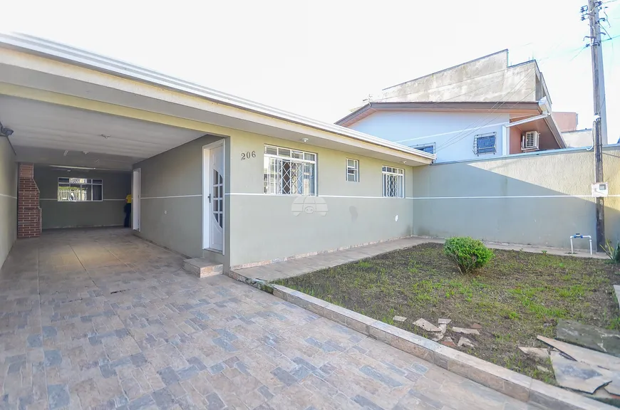 Foto 1 de Casa com 3 Quartos à venda, 92m² em Guarani, Colombo