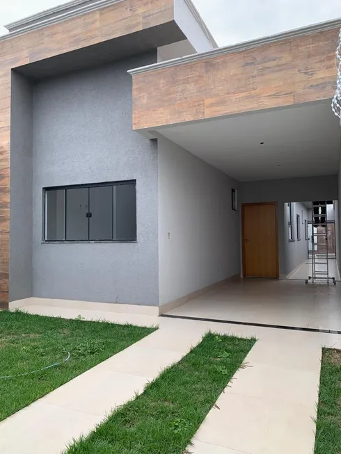 Foto 1 de Casa com 3 Quartos à venda, 112m² em Setor Serra Dourada, Aparecida de Goiânia
