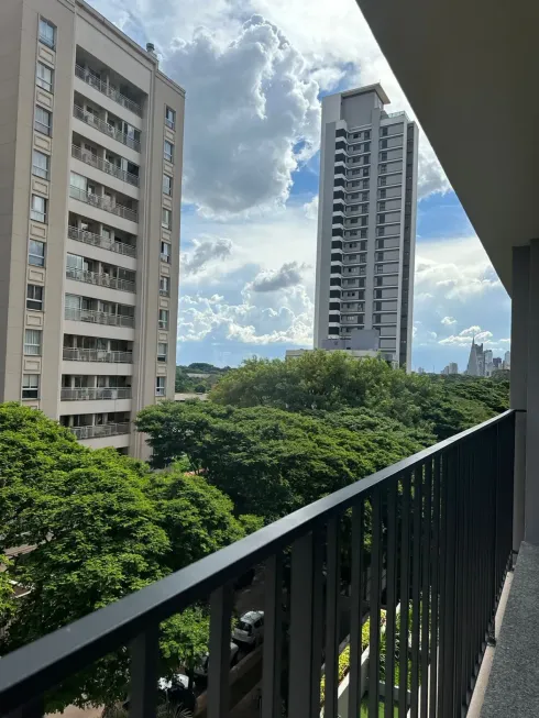 Foto 1 de Apartamento com 3 Quartos à venda, 118m² em Zona 03, Maringá