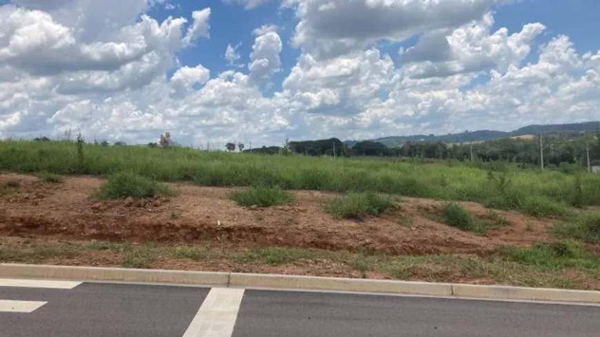 Foto 1 de Lote/Terreno à venda, 2057m² em Bom Jardim, Itupeva