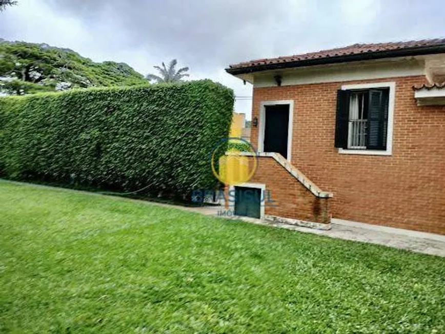 Foto 1 de Lote/Terreno à venda, 4300m² em Jardim Guarapiranga, São Paulo
