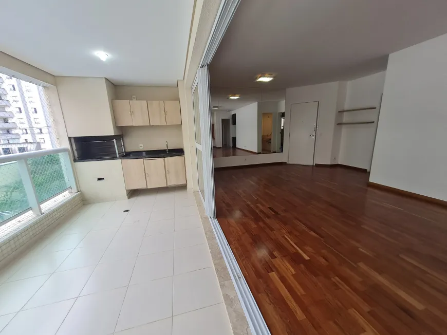 Foto 1 de Apartamento com 3 Quartos para alugar, 124m² em Brooklin, São Paulo