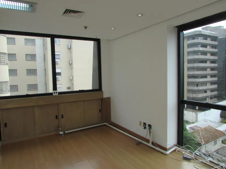 Foto 1 de Sala Comercial para alugar, 42m² em Moinhos de Vento, Porto Alegre