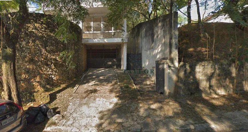 Foto 1 de Casa com 3 Quartos à venda, 415m² em Jardim Guedala, São Paulo