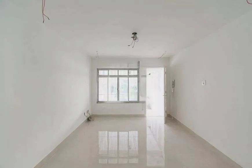 Foto 1 de Casa com 3 Quartos à venda, 120m² em Vila Santa Catarina, São Paulo