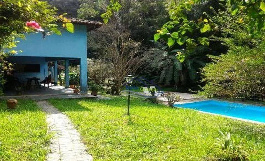 Foto 1 de Casa de Condomínio com 5 Quartos à venda, 400m² em Capuava, Embu das Artes