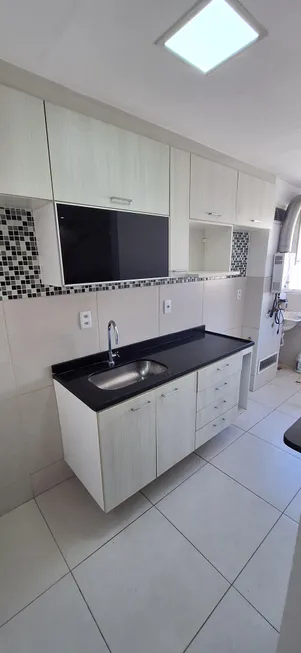 Foto 1 de Apartamento com 2 Quartos à venda, 48m² em Vista Alegre, Rio de Janeiro