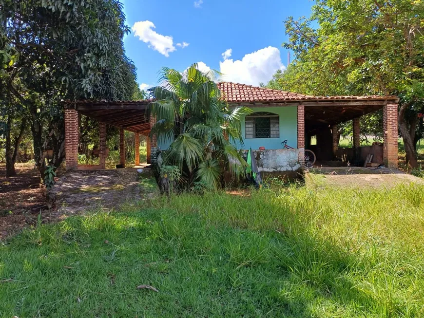 Foto 1 de Fazenda/Sítio com 2 Quartos à venda, 200m² em Brazlândia, Brasília