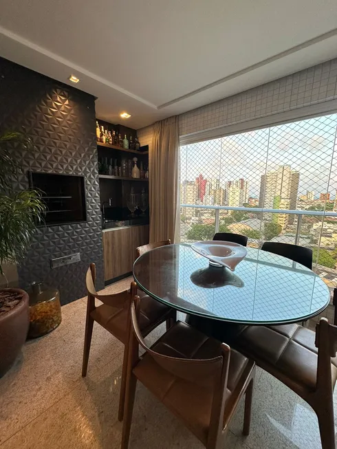 Foto 1 de Apartamento com 4 Quartos à venda, 165m² em Petrópolis, Natal