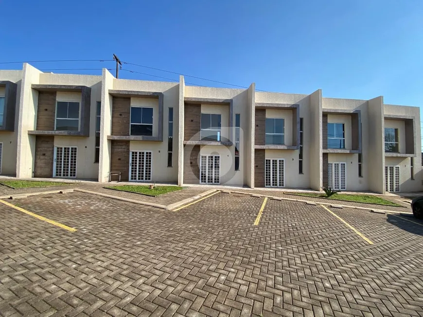 Foto 1 de Sobrado com 3 Quartos à venda, 61m² em Parque Residencial Três Bandeiras, Foz do Iguaçu