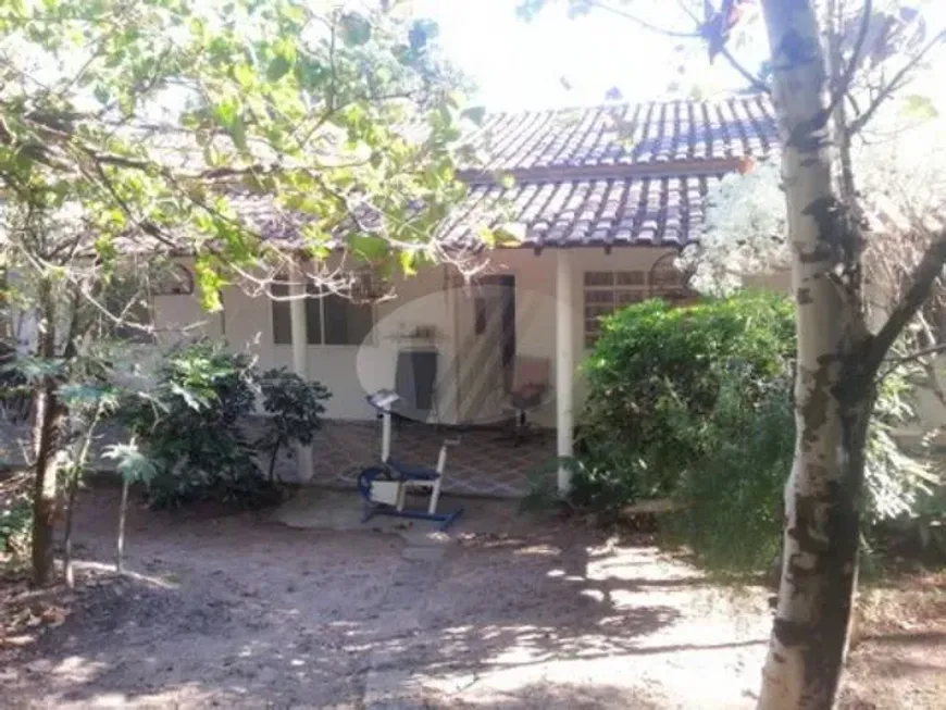 Foto 1 de Fazenda/Sítio com 3 Quartos à venda, 230m² em JARDIM ITAPOAN, Monte Mor