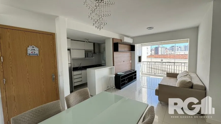 Foto 1 de Apartamento com 2 Quartos à venda, 69m² em Passo D areia, Porto Alegre