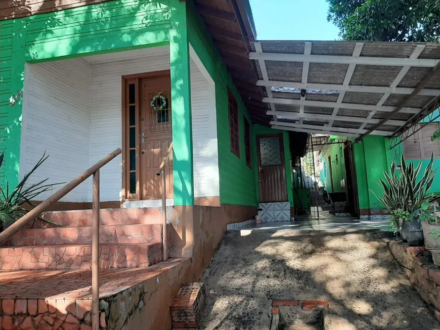 Foto 1 de Casa com 2 Quartos à venda, 118m² em Guarani, Novo Hamburgo