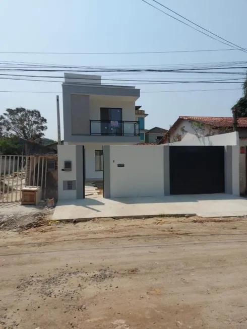 Foto 1 de Sobrado com 3 Quartos à venda, 120m² em Itaipu, Niterói