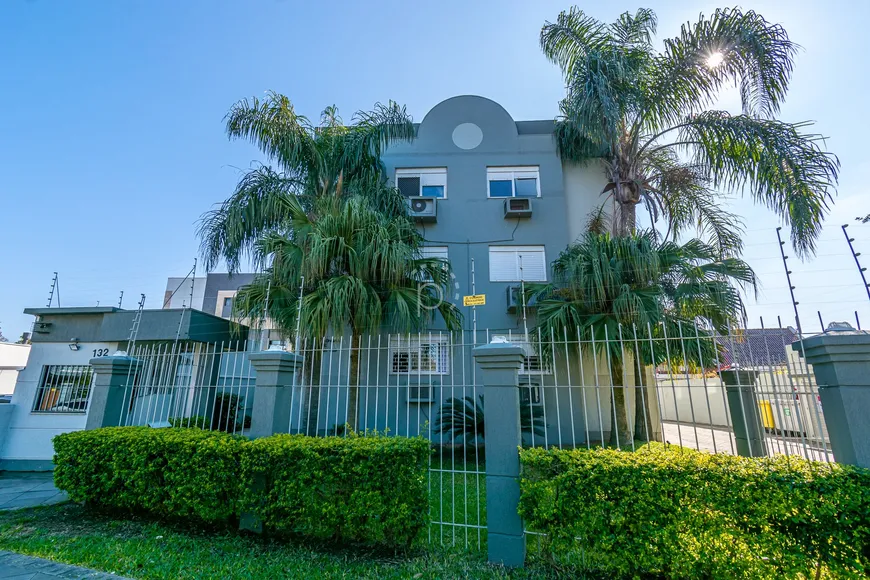 Foto 1 de Apartamento com 3 Quartos à venda, 75m² em Ipanema, Porto Alegre