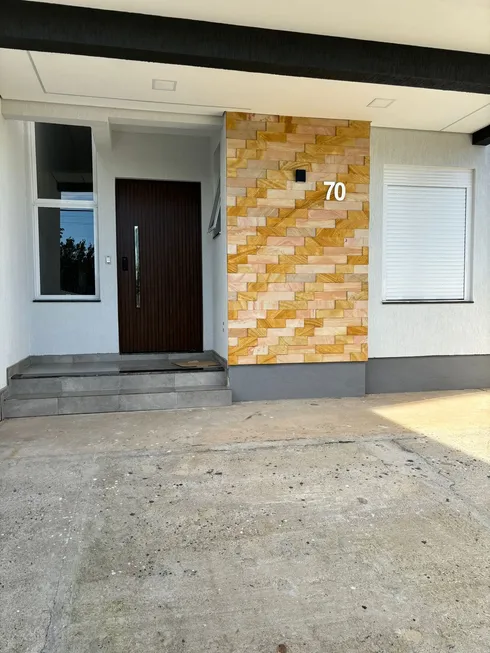 Foto 1 de Casa com 3 Quartos à venda, 95m² em Santa Cruz, Gravataí