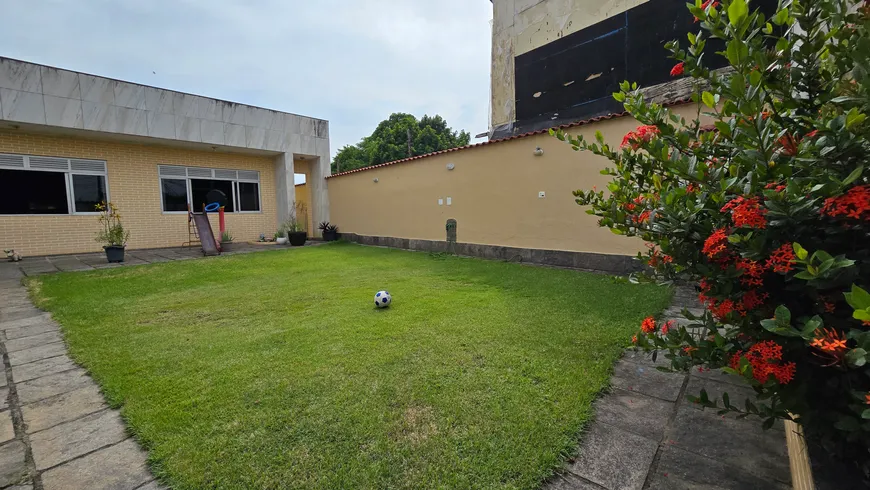 Foto 1 de Casa com 3 Quartos à venda, 430m² em Taquara, Rio de Janeiro