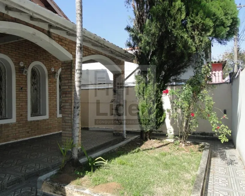Foto 1 de Casa com 3 Quartos à venda, 180m² em Vila Resende, Caçapava