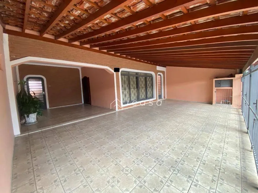 Foto 1 de Casa com 4 Quartos à venda, 140m² em Bosque dos Eucaliptos, São José dos Campos