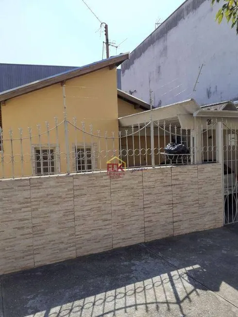 Foto 1 de Casa com 2 Quartos à venda, 120m² em Vila Marly, Taubaté