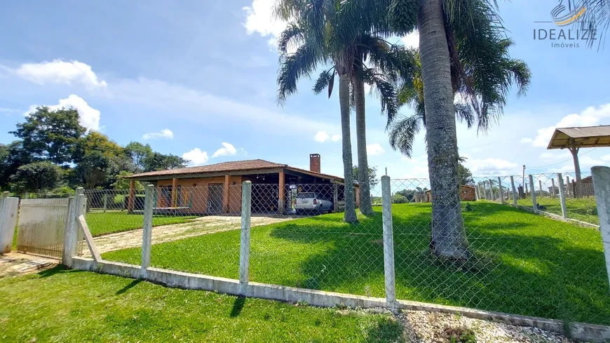 Foto 1 de Fazenda/Sítio com 2 Quartos à venda, 194m² em Faxina, São José dos Pinhais