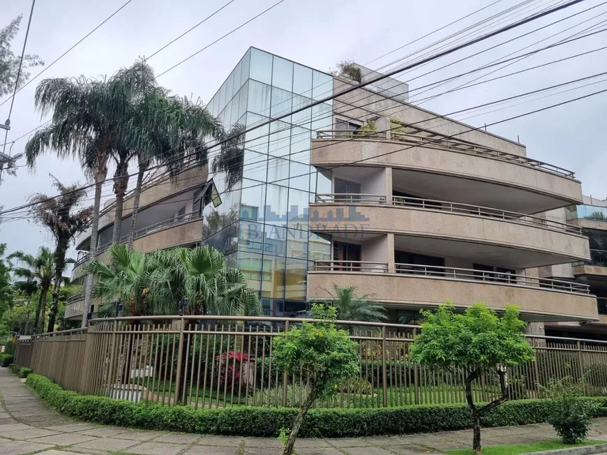 Foto 1 de Cobertura com 5 Quartos à venda, 400m² em Recreio Dos Bandeirantes, Rio de Janeiro