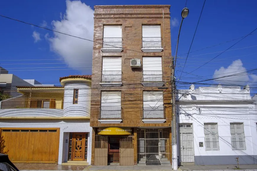 Foto 1 de Apartamento com 1 Quarto para alugar, 11m² em Centro, Pelotas