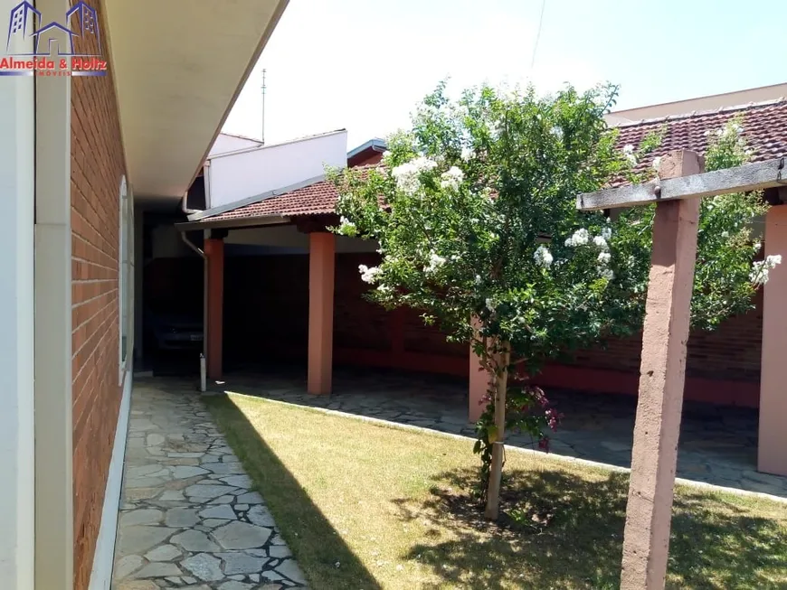 Foto 1 de Casa com 2 Quartos à venda, 287m² em Centro, Iperó