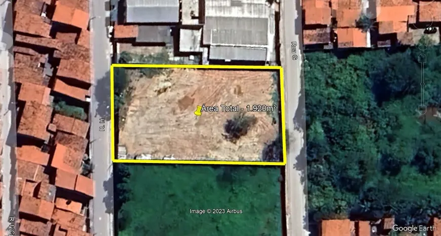 Foto 1 de Lote/Terreno à venda, 1920m² em Barroso, Fortaleza