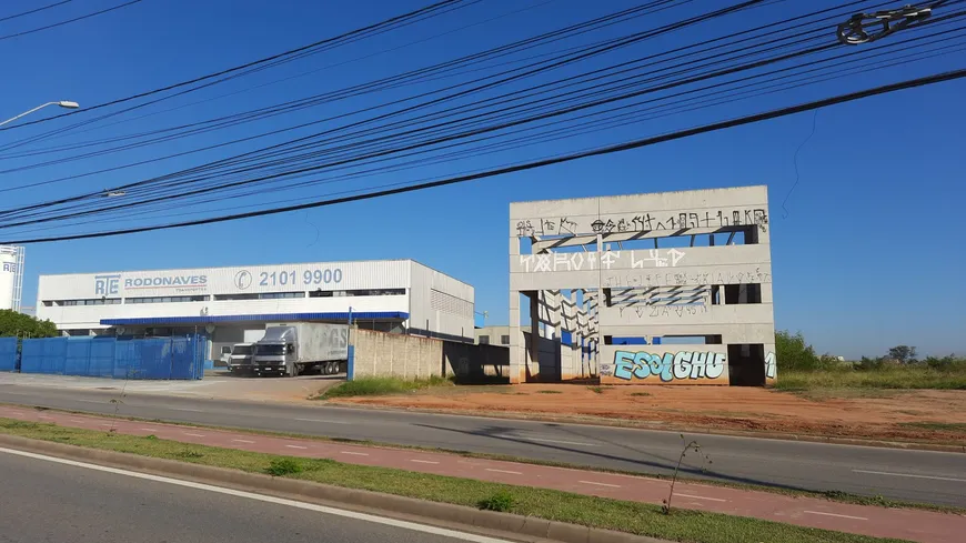 Foto 1 de Galpão/Depósito/Armazém à venda, 1760m² em Zona Industrial, Sorocaba