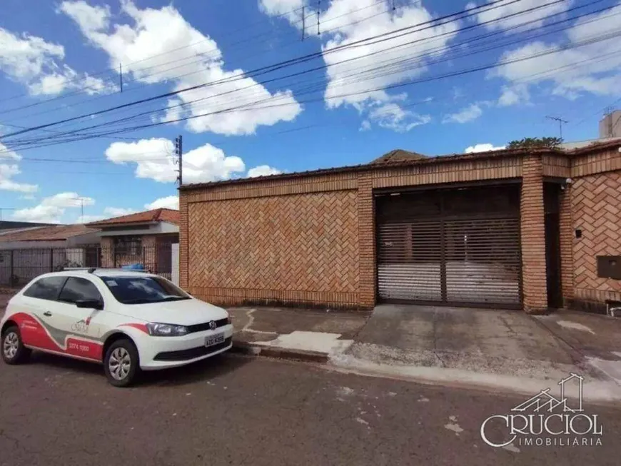 Foto 1 de Sobrado com 4 Quartos para alugar, 540m² em Áurea, Londrina