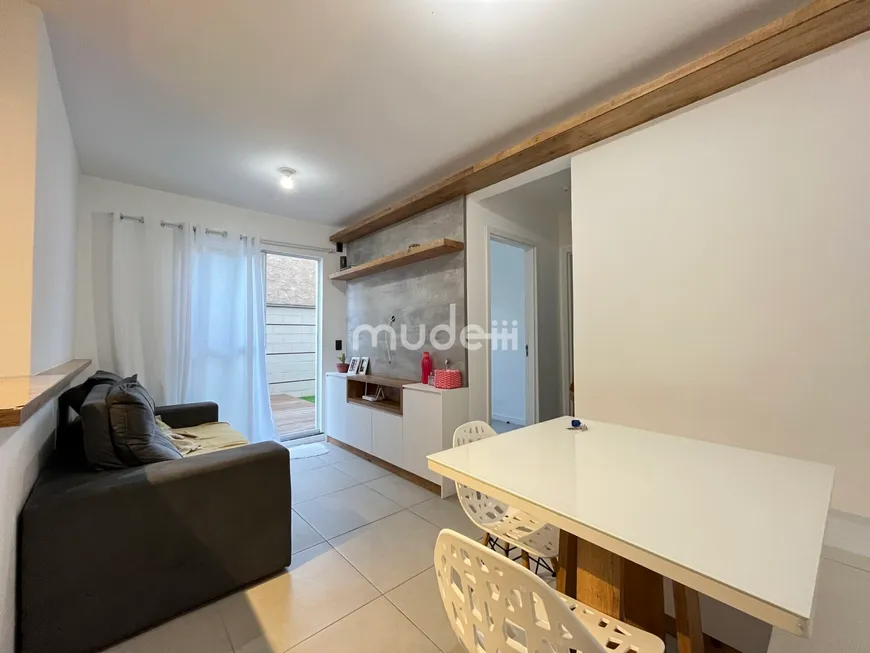 Foto 1 de Apartamento com 2 Quartos à venda, 39m² em Cidade Jardim, São José dos Pinhais