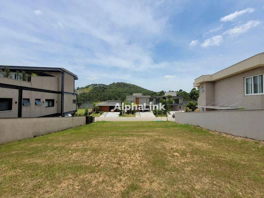 Foto 1 de Lote/Terreno à venda, 556m² em Alphaville, Santana de Parnaíba