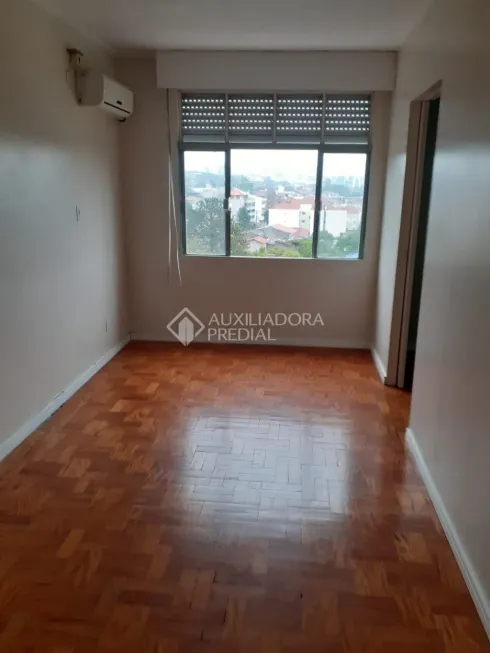 Foto 1 de Apartamento com 1 Quarto à venda, 38m² em Jardim São Pedro, Porto Alegre