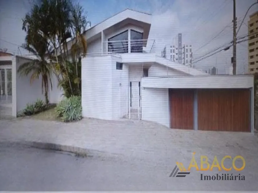 Foto 1 de Sobrado com 4 Quartos para alugar, 650m² em Centro, São Carlos