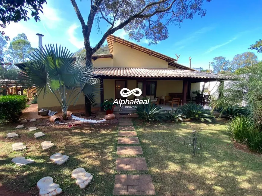 Foto 1 de Casa de Condomínio com 3 Quartos à venda, 600m² em Salgado Filho, Brumadinho