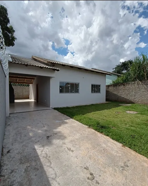 Foto 1 de Casa com 2 Quartos à venda, 98m² em Pedra Branca, Palhoça