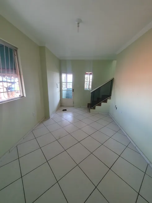 Foto 1 de Casa com 2 Quartos à venda, 95810m² em Bom Retiro, Betim